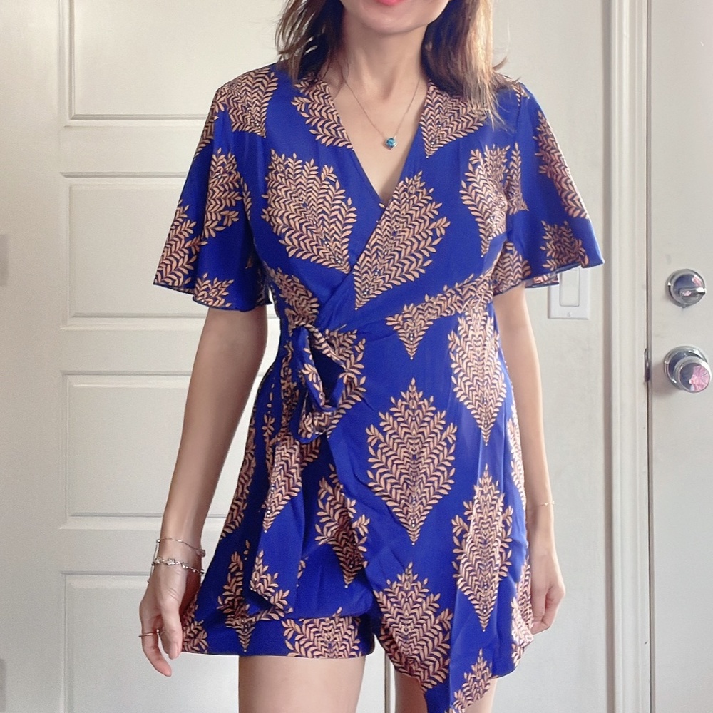 042 Boho Tropical Butterfly Sleeve Romper - Picture 1 of 13